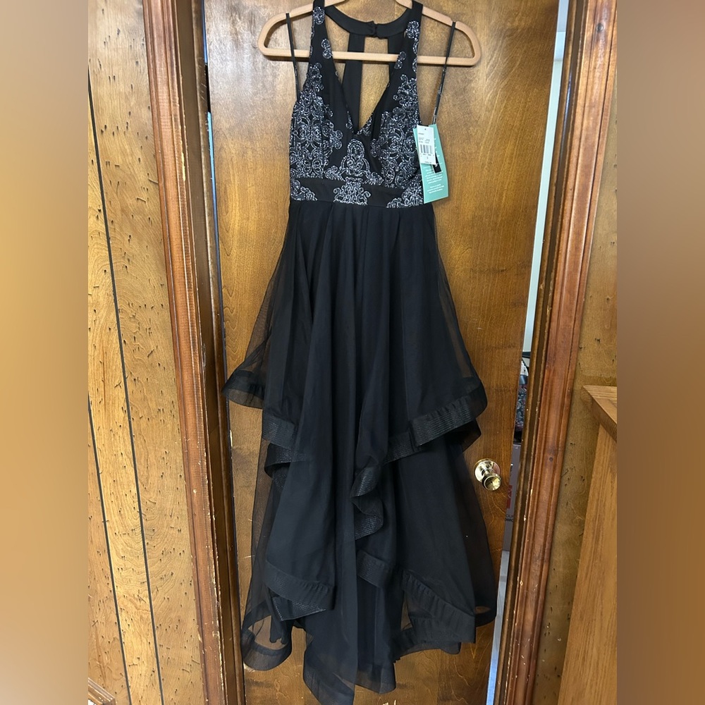 Black prom dress